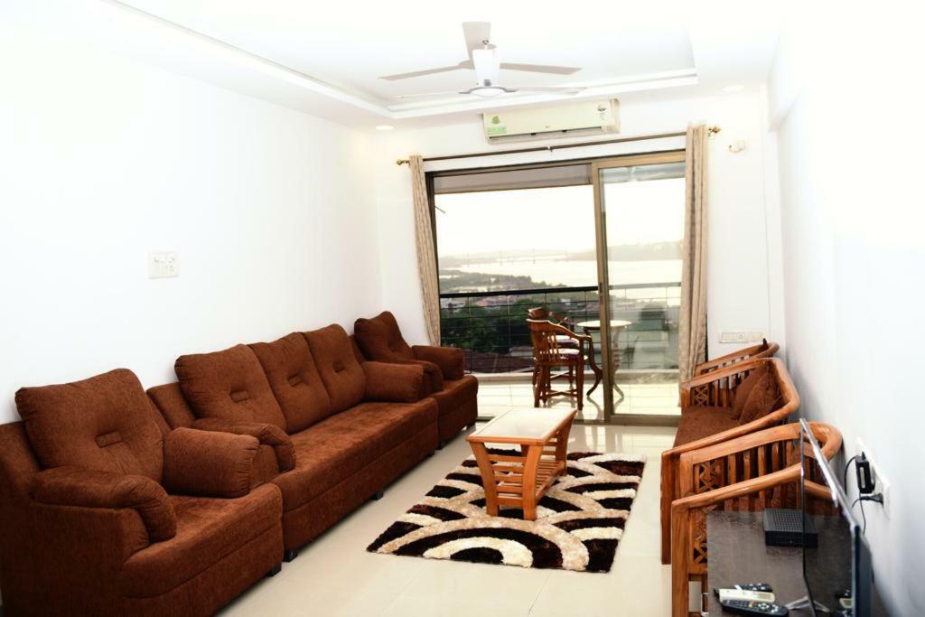 3 Bhk Apartment With River View Panaji Buitenkant foto