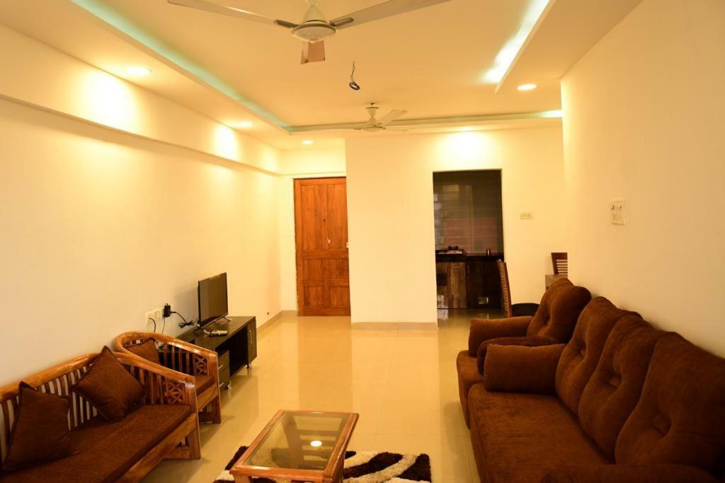 3 Bhk Apartment With River View Panaji Buitenkant foto