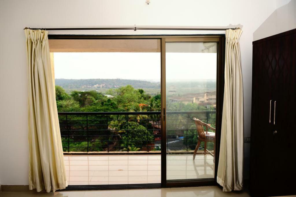 3 Bhk Apartment With River View Panaji Buitenkant foto