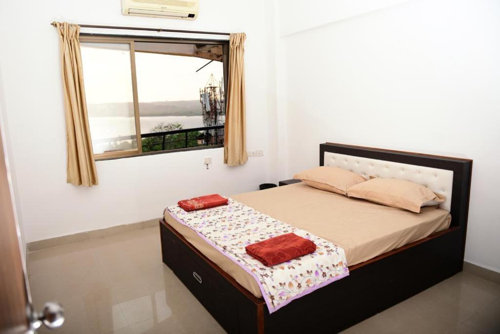 3 Bhk Apartment With River View Panaji Buitenkant foto